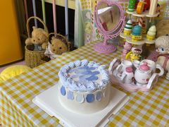 -三只小羊蛋糕DIY烘焙·拼豆·银饰(光谷店)