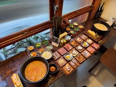 -银米·云南传统过桥米线(双廊黑金冠店)