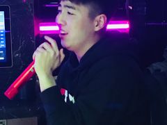 -温莎KTV(珠江路店)
