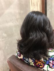 -首脑美发沙龙