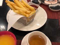-WOLFGANG PUCK KITCHEN & BAR(迪士尼小镇店)