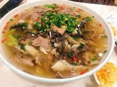 -犇逸·乐山跷脚牛肉·四川现炒(览海店)