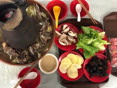 羊蝎子火锅-同济大排档