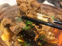 红焖羊腩煲-兄弟龙虾(胜太路总店)