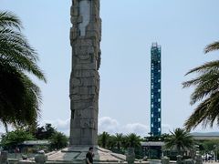 -亚龙湾中心广场