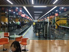 -健龙森俱乐部·游泳·健身·羽毛球综合体育馆