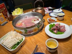 -娜仁图雅蒙古美食村(33小镇店)