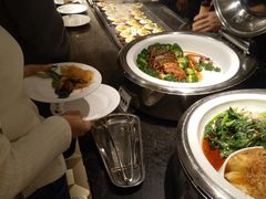 -钱小奴海鲜自助黑金店(杭州滨江龙湖店)