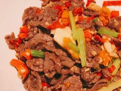 -江渔儿酸菜鱼·拔草餐厅(虎门君乐汇店)