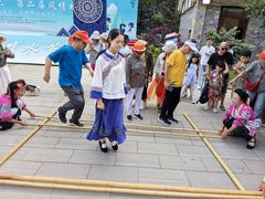 -高荡千年布依古寨旅游景区