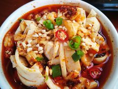 -炉小二铜锅牛蛙•川湘菜(三里屯店)
