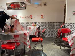 -老表记广西宵夜螺蛳鸭脚煲(东盟店)