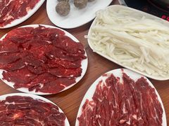 鲜切肥牛-阿波潮汕牛肉火锅·汤粉面(拱北店)