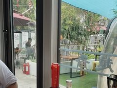 -百味地锅鸡(二店·财校分店)