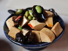 -香港ELEMENTS圆方