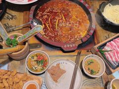 老舍现炸酥肉-老房老舍重庆火锅(假日城市店)
