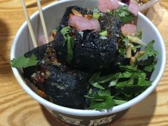 -八一路好吃街(雨田商务大厦店)