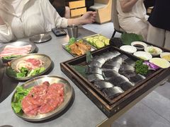 -围炉肉舍丹东海鲜烤肉·烤活鳗(步行街店)