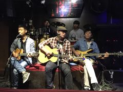 -江湖国风民谣酒馆(五一街店)