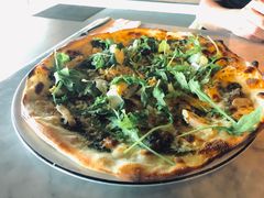 -Pizza Express(机场T1店)