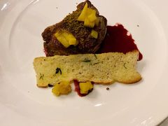-龙虾酒吧扒房(宁波香格里拉店)