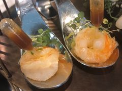 -La Mer Restaurant & Lounge