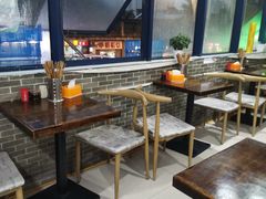大堂-忆碗面(华新街店)