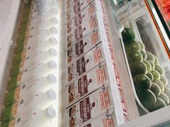 -CoCo都可(湖滨银泰店B区店)