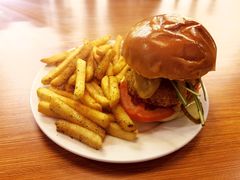 -瑞食酒馆 La Taverne Suisse