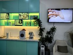 -柒朵科技美肤中心