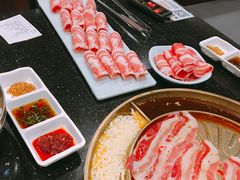 -猪啊牛呀羊啊铜盘烤肉(正大广场店)