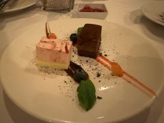 -WOLFGANG PUCK KITCHEN & BAR(迪士尼小镇店)