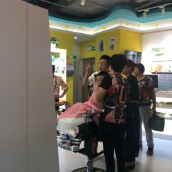 -爆米花儿童美发乐园(布吉华润万象汇店)