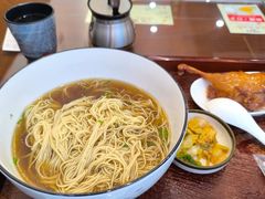 -百年老字号·观振兴蟹黄面·三虾面·苏式面(观前街富仁坊巷店)