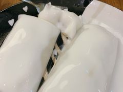 榴莲肠粉-糖糖屋•糖水•雪花冰店(时尚天河店)