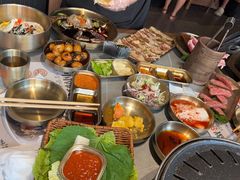 -草家酱蟹炭火烤肉店(珲春南路一店)
