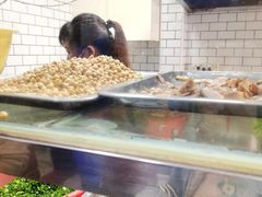 自助取餐区-覃肥叔桂林米粉(粮道街店)