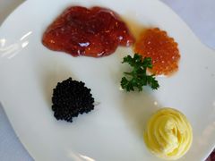 果酱鱼子拼盘-小白桦西餐厅