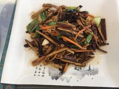 -自游人·美食一楼·地道徽菜(三十年名店)