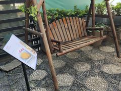 -蜜桃餐厅·伴山(湖滨商业街店)