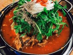 -喇喇排骨火锅·传统韩式脊骨汤(望京西园总店)