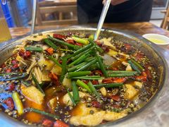 -乡土特色.冷锅鱼.牦牛肉汤锅