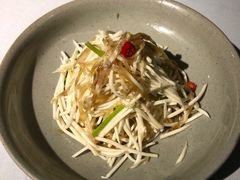 筊白拌脆耳-小资太太(中央大街店)