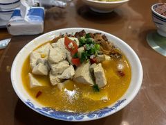 -蓝田九大碗民俗食府(蓝田店)