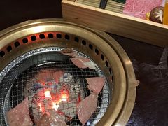 -山川小町·极番烧肉(新地假日广场店)