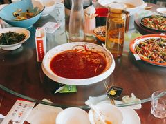 -川流不息·地道川菜·小龙虾(松东路店)