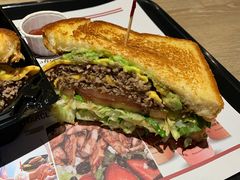 -The Habit Burger Grill 哈比特汉堡(复兴soho店)