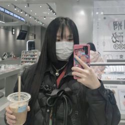 -蘑菇发型