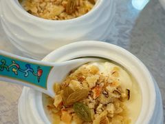 -汗腾格里·风味餐厅(新疆驻京办店)