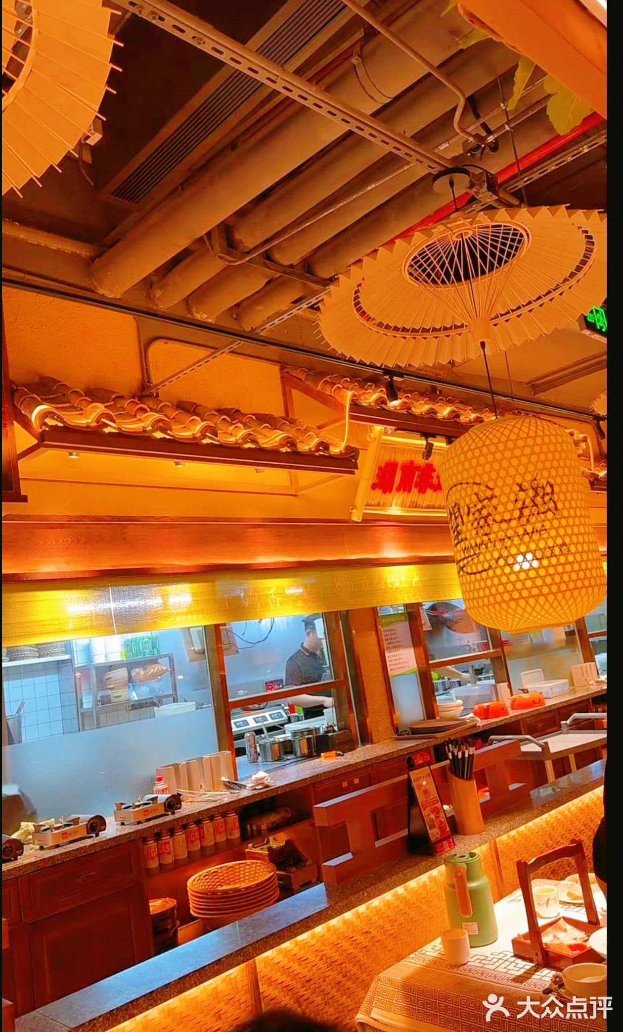 # 穿越湖南的味蕾之旅 🌟